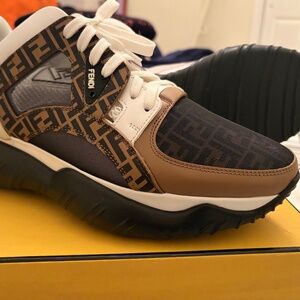 Fendi Flow leather trainers